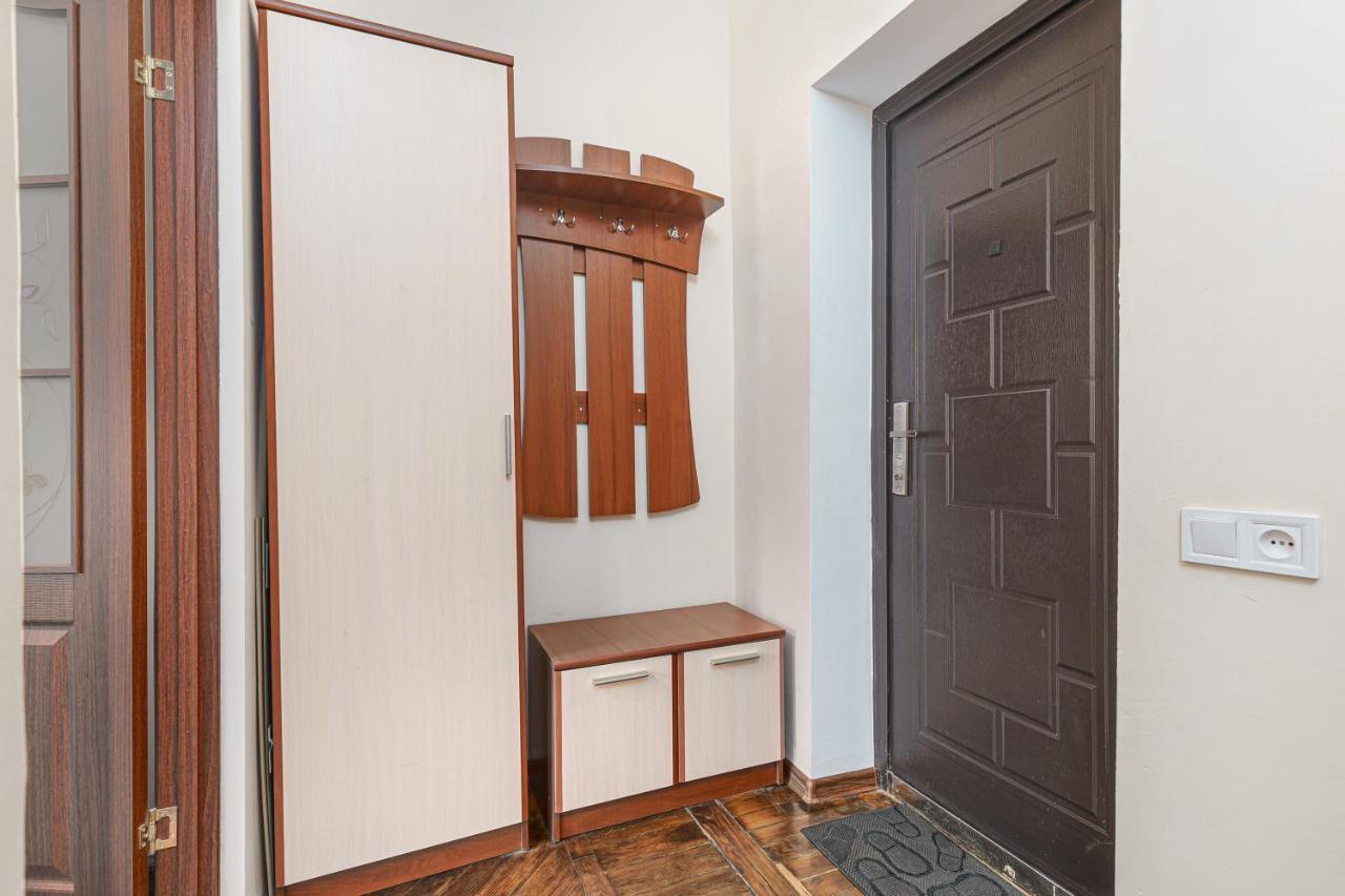 Nice Apartment In The City Center 오데사 외부 사진